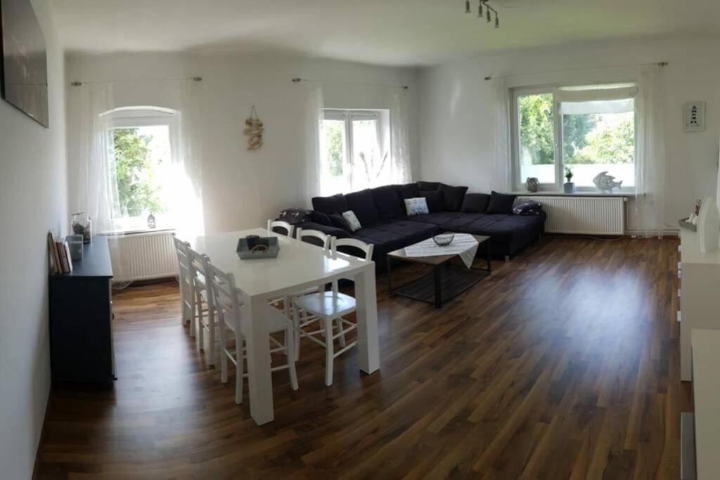 Gemuetliche Haushaelfte Mit Garten Und Terrasse Flensbourg Extérieur photo