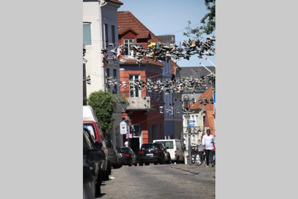 Gemuetliche Haushaelfte Mit Garten Und Terrasse Flensbourg Extérieur photo